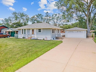 843 84th Ave NE, Minneapolis, MN 55432