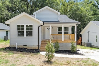 40 Magnolia St, York, SC 29745