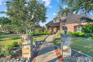8331 Buffalo Dr, Lantana, TX 76226