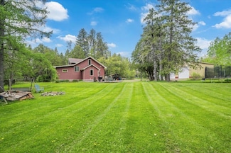 5050 Berglund Rd, Duluth, MN 55803