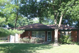 2238 S Bluff St, Wichita, KS 67218