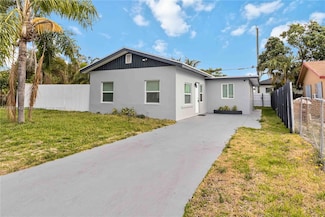 1199 Highland Rd, Lantana, FL 33462