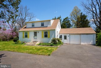 25 Henderson Ave, Princeton, NJ 08540