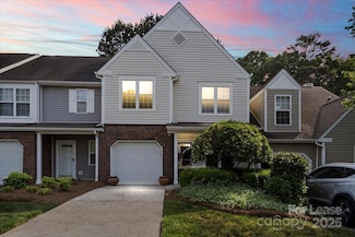 9022 Roseton Ln, Charlotte, NC 28277