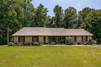 6785 Brookside Dr NE, Lanesville, IN 47136