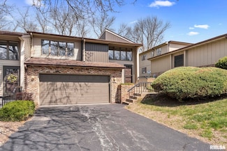 711 51st Ave, East Moline, IL 61244
