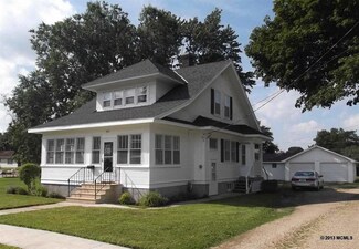 802 5th Ave N, Northwood, IA 50459
