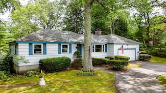 15 Valley Rd, Danvers, MA 01923