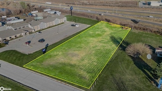 1356 N 25th St, Clear Lake, IA 50428