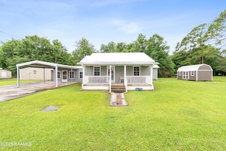 1010 Mimosa Ln, Saint Martinville, LA 70582