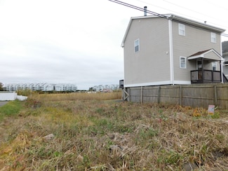 53 1st Ave, East Haven, CT 06512