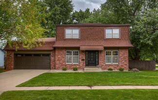 1507 Johnson St, Ames, IA 50010