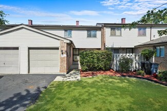824 Greenbriar Ln Unit 2, University Park, IL 60484