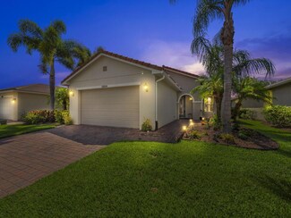 10104 SW Oak Tree Cir, Port Saint Lucie, FL 34987