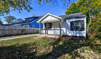 2062 Briarwood Ave, Columbus, OH 43211