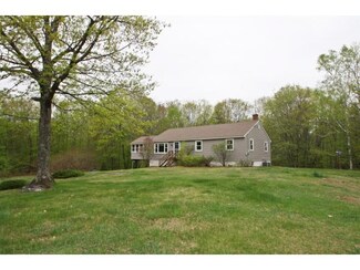 361 Old Wolfeboro Rd, Alton, NH 03809
