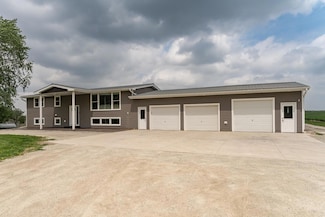 27670 600th St, Mantorville, MN 55955