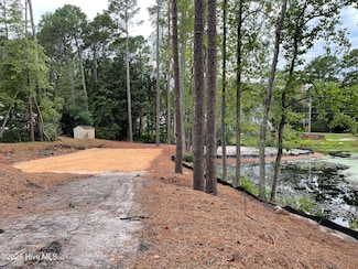 1 Inverness Rd, Southern Pines, NC 28387