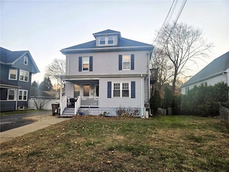 458 Prospect St, Woonsocket, RI 02895