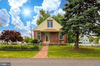 801 Bowers Ave, Runnemede, NJ 08078