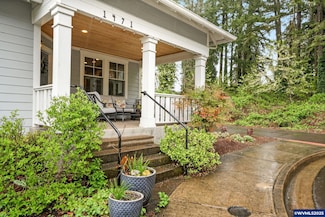 1471 Grantham Ln SE, Salem, OR 97302