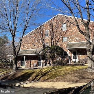 1815 Valley Glen Rd Unit 140, Elkins Park, PA 19027