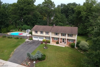 1 Nyma Way, Succasunna, NJ 07876