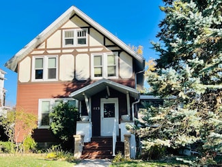 113 N Vita Ave, Beaver Dam, WI 53916