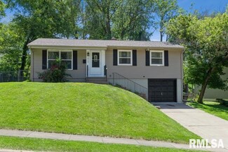 2717 Westwood Place, Davenport, IA 52804