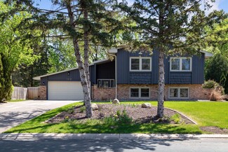10525 Blaisdell Cir, Bloomington, MN 55420