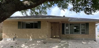 4116 Haring Rd, Metairie, LA 70006