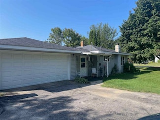 902 E Main St, Boyne City, MI 49712
