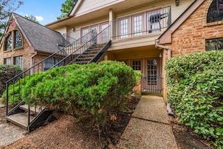 16800 Sugar Pine Dr Unit B11, Houston, TX 77090
