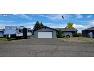 205 William St, Enterprise, OR 97828