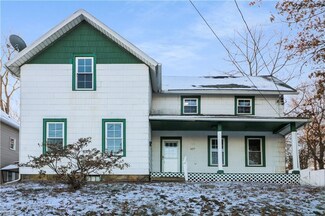 107 S Main St, Rittman, OH 44270