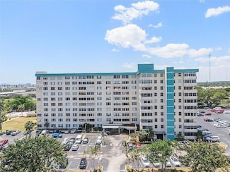 4330 Hillcrest Dr Unit 1017, Hollywood, FL 33021