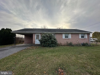 112 Reynolds Ave, Mont Alto, PA 17237