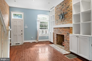 18 N Collington Ave, Baltimore, MD 21231