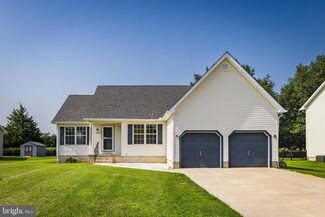 939 Tamara Dr, Smyrna, DE 19977