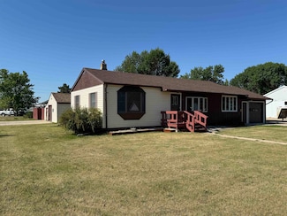 330 7th Ave SE, Stanley, ND 58784