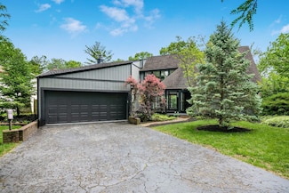 3475 Rochfort Bridge Dr, Columbus, OH 43221