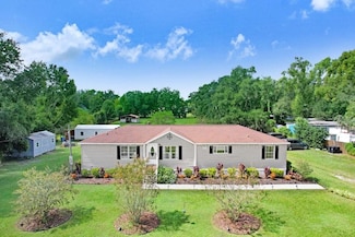 4219 Seaberg Rd, Zephyrhills, FL 33541