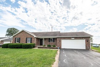 12511 E 25th St, Columbus, IN 47203