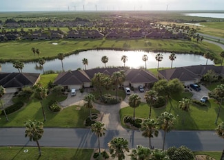 12 Golf House Rd, Laguna Vista, TX 78578
