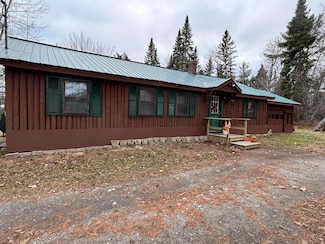 375 County Rd, Milford, ME 04461