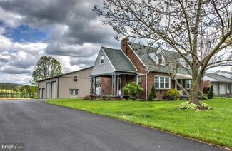 1208 Division Hwy, Ephrata, PA 17522