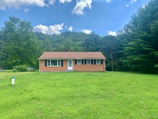 4603 Johnson Creek Rd, Covington, VA 24426