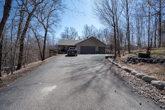 15597 112th St NW, South Haven, MN 55382