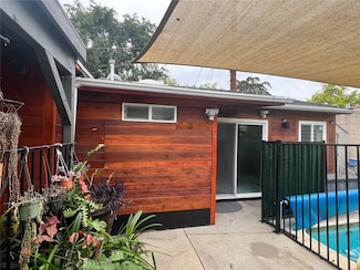 3335 Oakhurst Ave, Los Angeles, CA 90034