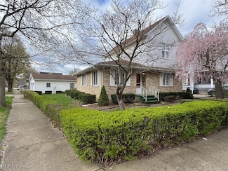 1002 Miller Ave NW, New Philadelphia, OH 44663